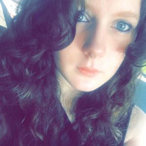 Meet your Posher, Lena